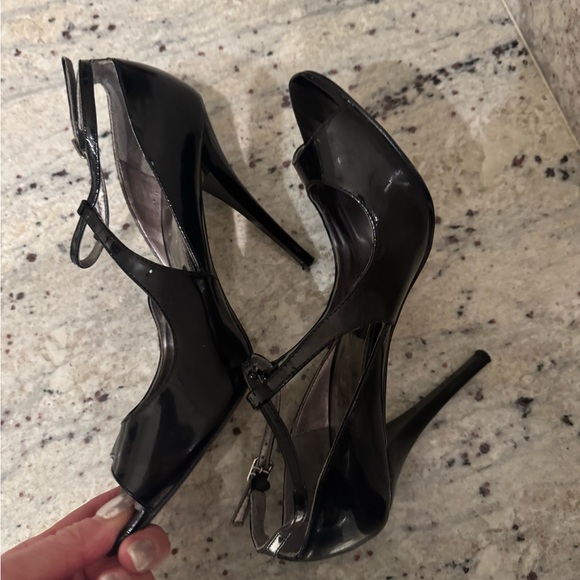 Guess Peep -Toe Pump Black Patent Stiletto  Sz 6 - Picture 12 of 17